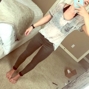 H&M Army green skinny jeggings; size 6